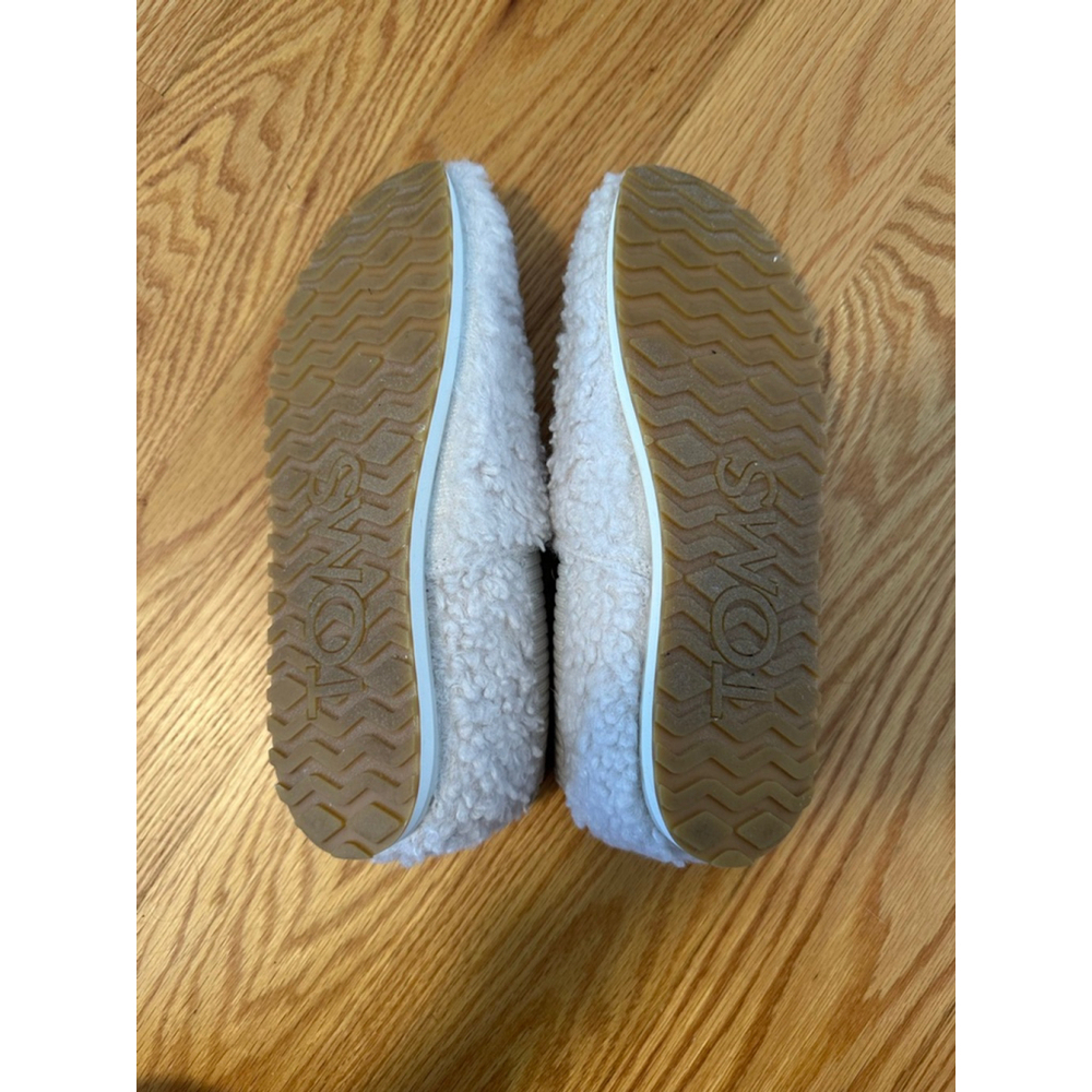 Women's TOMS Cream Alpargata Faux Fur Plush Shearling Slipper Flats Size 8.5 - Picture 7 of 8